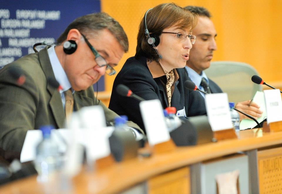 Lobna Jeribi: Le parlement européen exprime son soutien à tous les acteurs de la transition démocratique en Tunisie